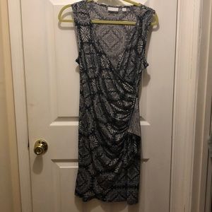 EUC New York and Co. wrap dress! Great for nursing